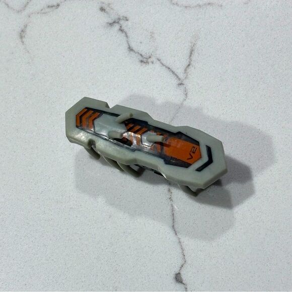 HexBug V2 Nano Grey Kids Electronic Bug Toy - Picture 1 of 4